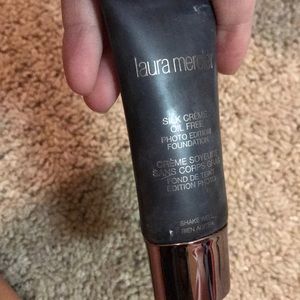 Laura mercier foundation- bamboo beige